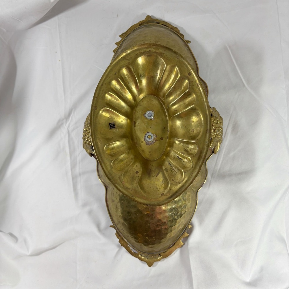 Vintage Large Hammered Brass Console Bowl Centerpiece - Picture 4 of 7